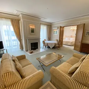 Residence National Suite536 Livingroom