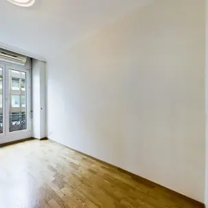 345 Suite GHN Room City View