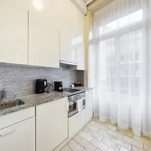 341 Suite GHN Kitchen